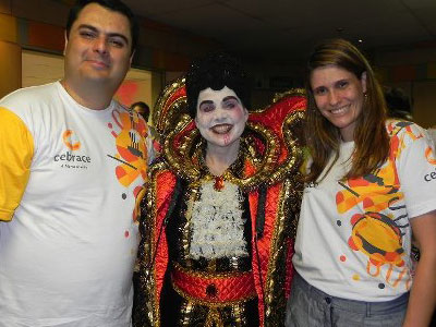 Mary Art participa do desfile de carnaval em São Paulo